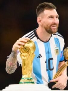 Can Messi and Ronaldo score 1000 goals?